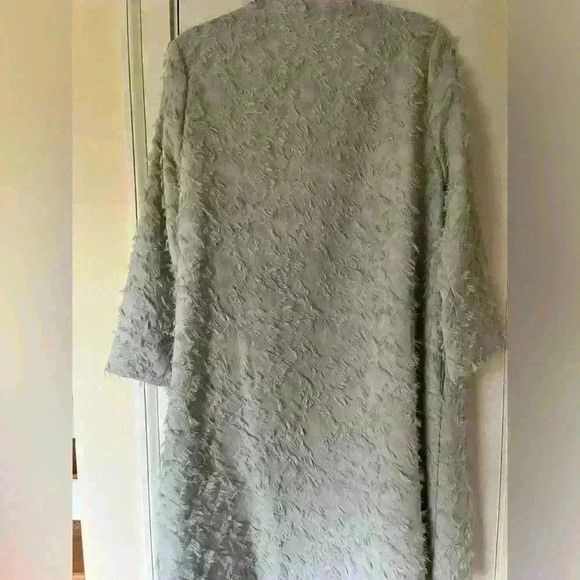 Never Worn Light Grey Textured Grey IC CollectionJacket - Picture 4 of 6